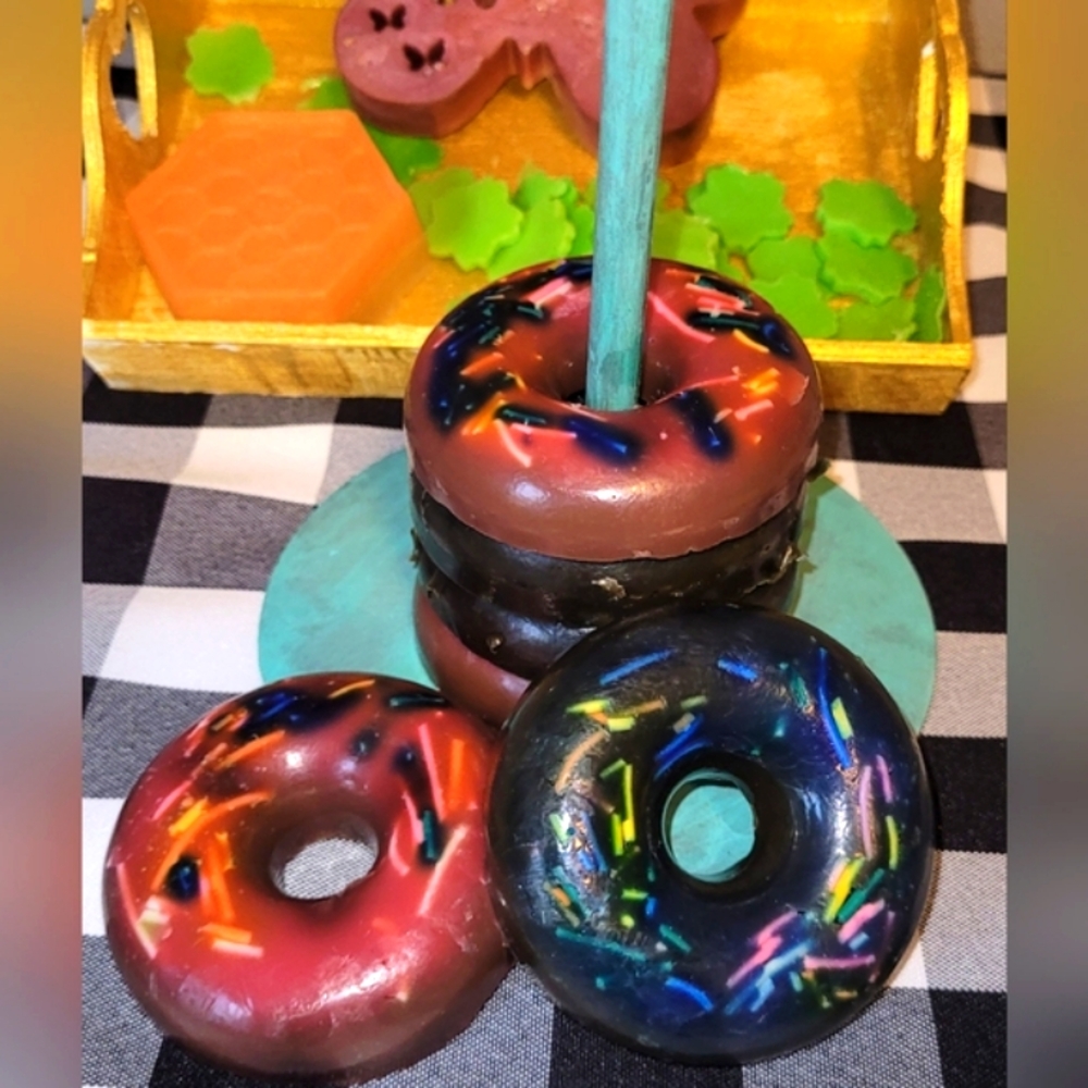 🍩 Doughnut Style Unisex Vegan Goat Milk Soap 🫧🍩